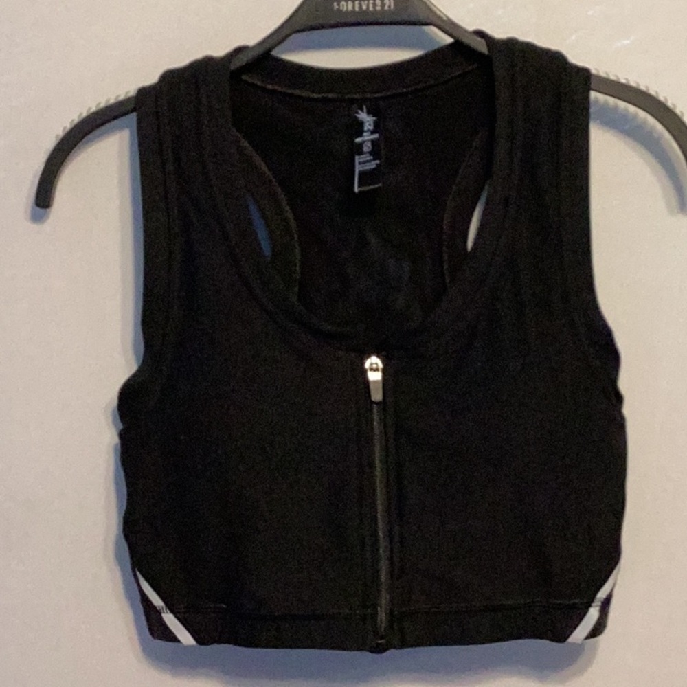 Pro Performance zip up padded sports bra size small